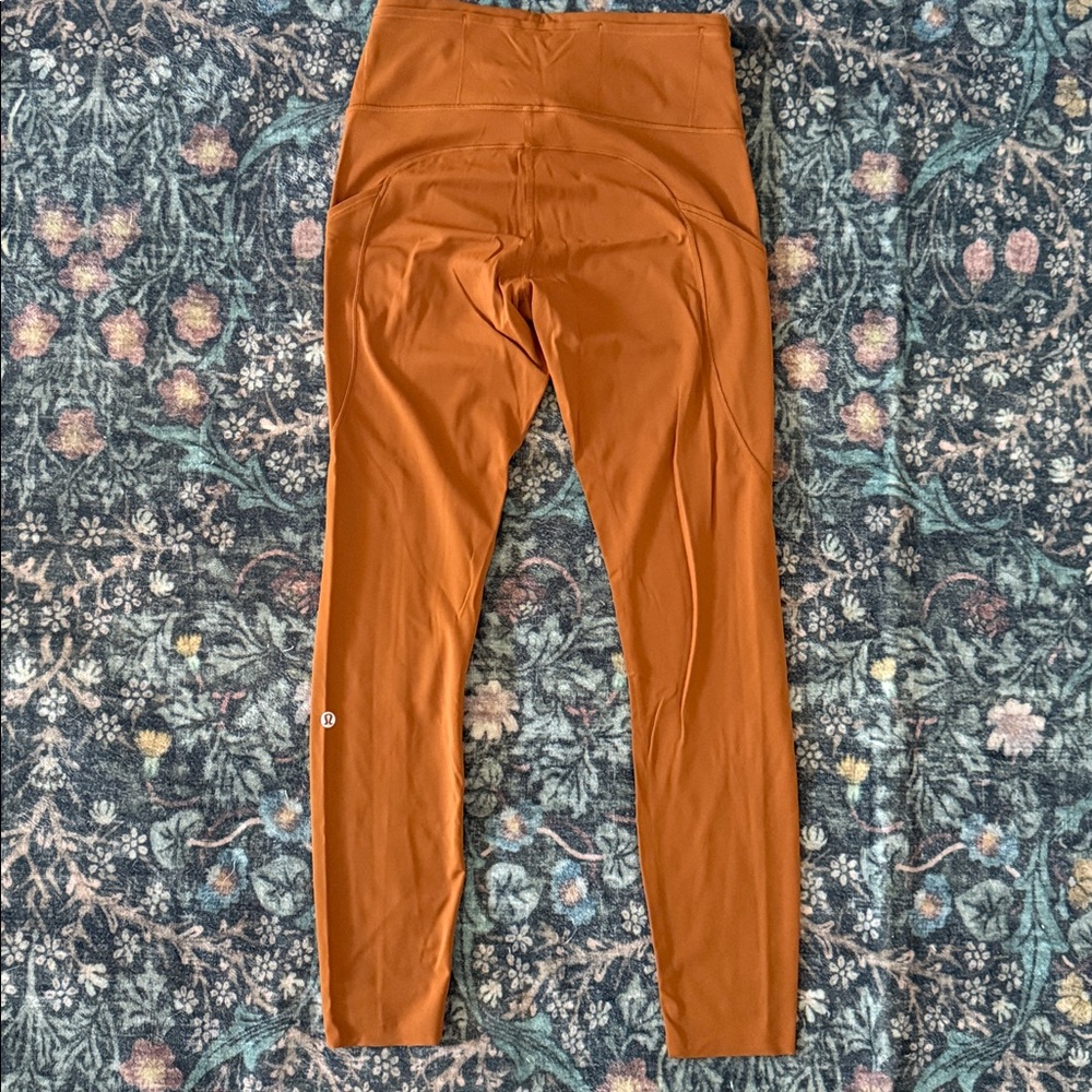 Lululemon Athletica leggings - Picture 2 of 3